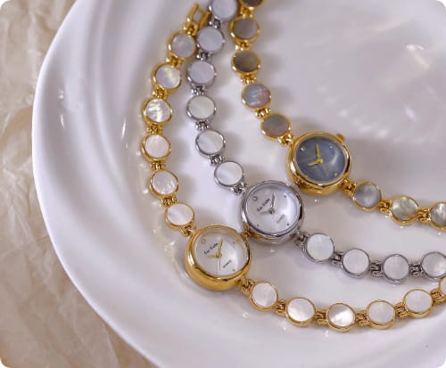The Aurora Shell Bracelet Watch - Image 4