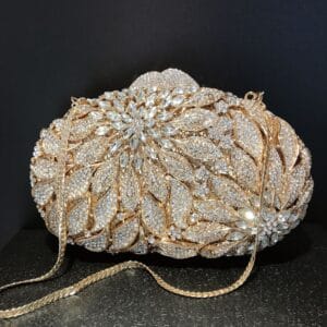 purse clutch for fancy dinner, parties by Jawaher حقيبة يد صغيرة للمناسبات الفاخرة و الراقية